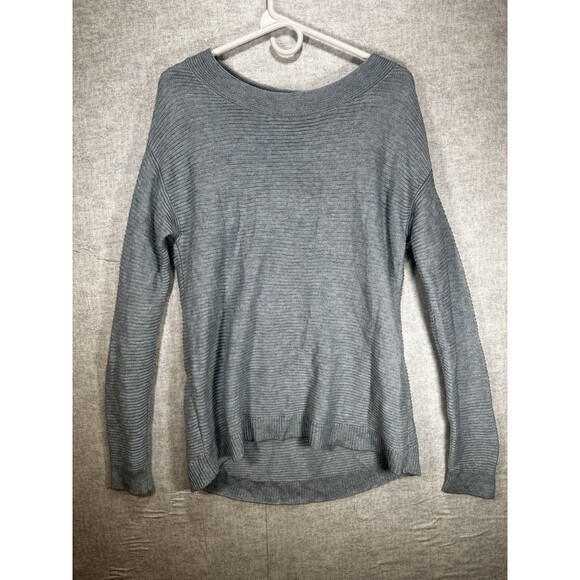 LOFT Light Blue Round Neck Wool Blend Sweater Women's Size Medium - Picture 2 of 8